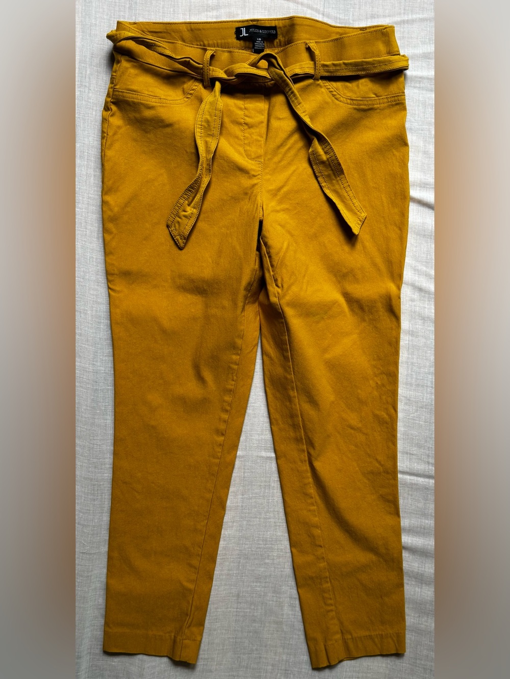 Jules & Leopold Women's Mustard Tie-Waist Chinos